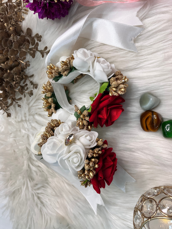 Crimson Red and Pure White Floral Bridal Gajray